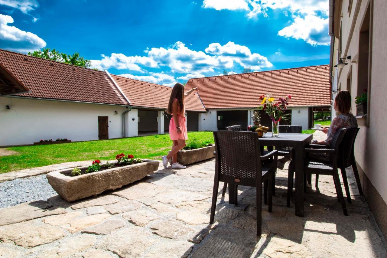 Residence Klazary U Zumberka Kamenna Kültér fotó